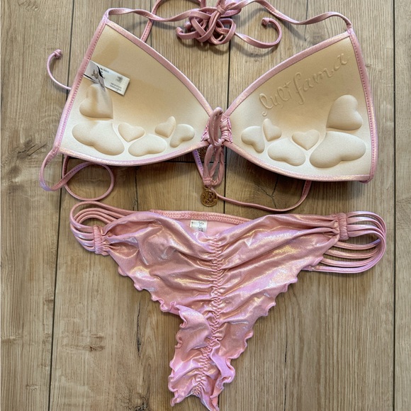 Luli Fama Bikini - Picture 5 of 5